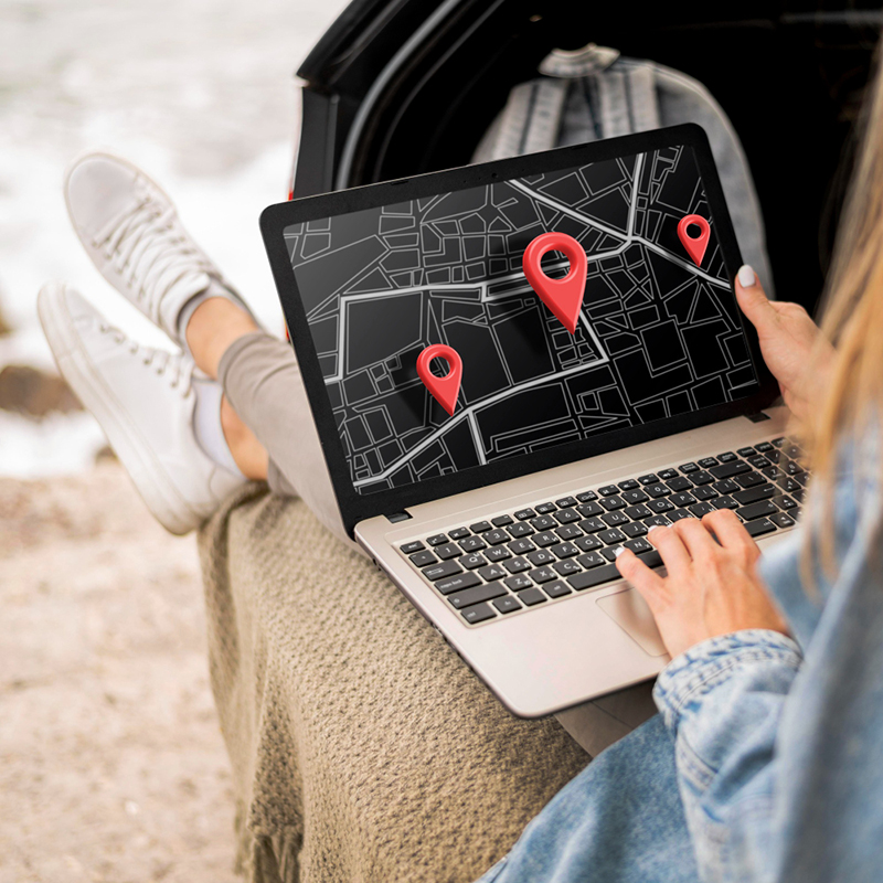 Leikkaa kustannukset tehokkaasti muokattavan GPS -seurantajärjestelmän kanssa